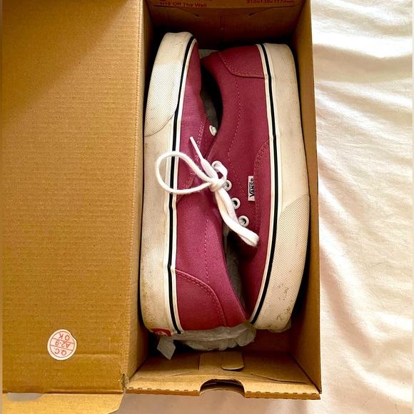 Vans plimsolls Authentic red color - Picture 1 of 6